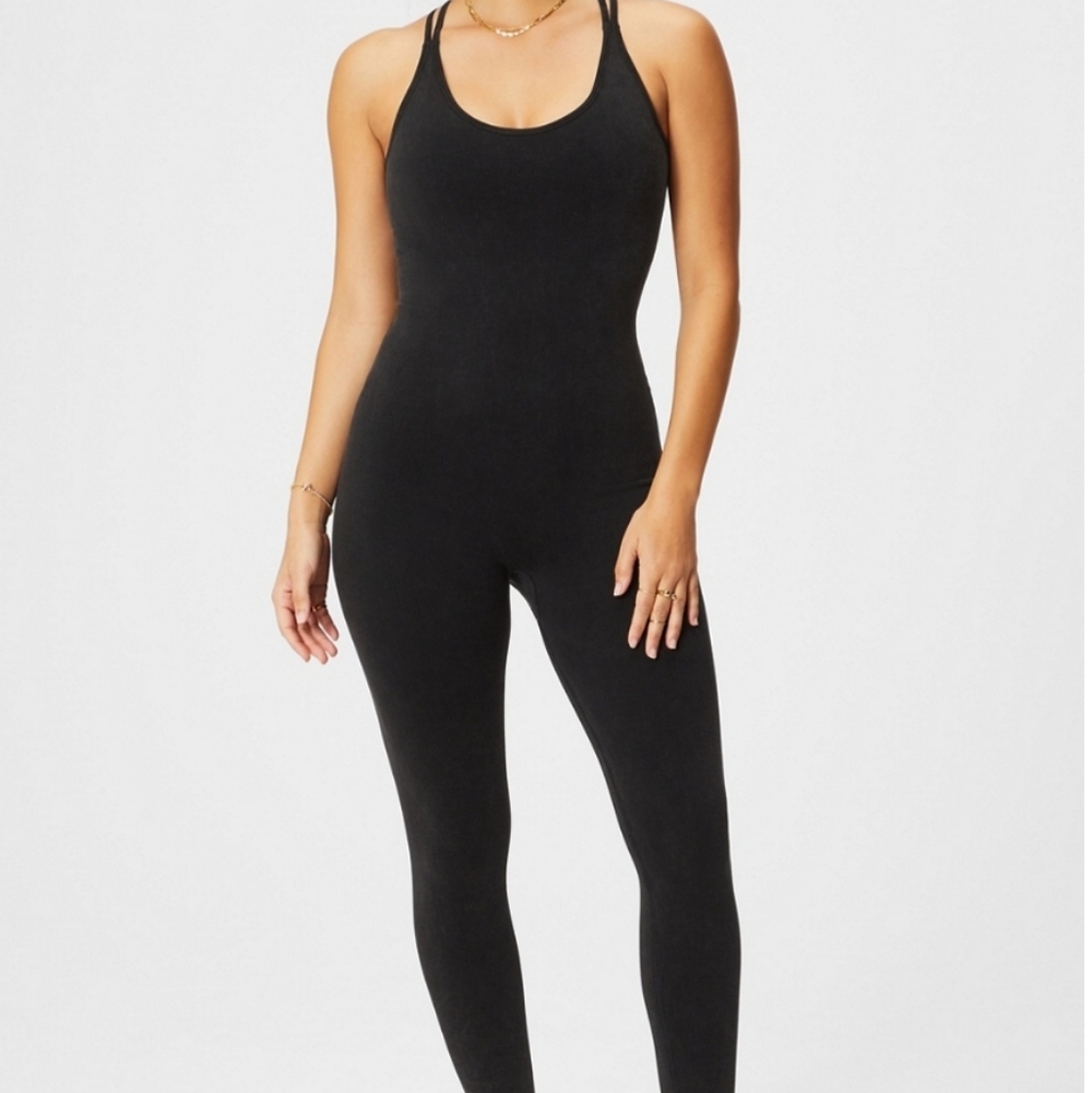 🌺 Fabletics Black Jumpsuit, Size L